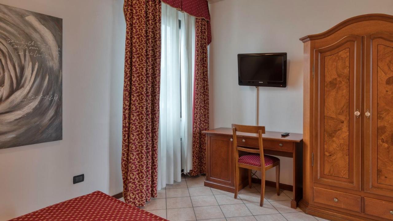 Primotel ブレシア エクステリア 写真